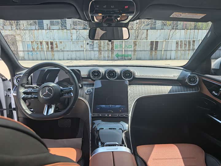 Mercedes-Benz C-Class 2022 C 260 L — фото 6