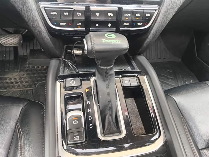 Trumpchi GS8 2017 320 T 2 WD ( ) — фото 14