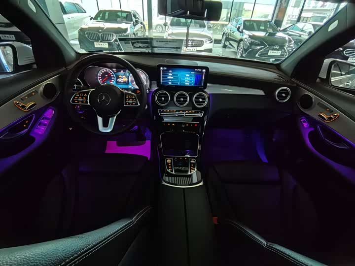 Mercedes-Benz GLC 2022 GLC 260 L 4 MATIC — фото 13