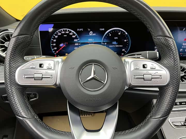 Mercedes-Benz CLS 2021 CLS 300 Luxury — фото 11