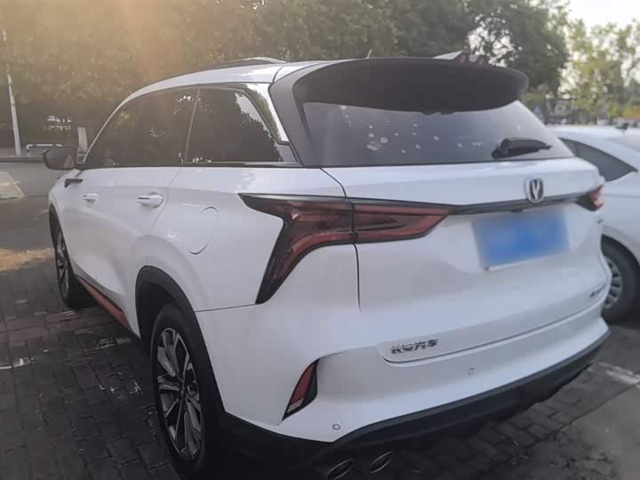 Changan CS75 PLUS 2021 2.0 T AT — фото 5