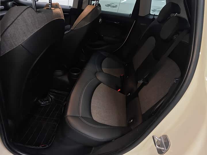 MINI Hatch — фото 14