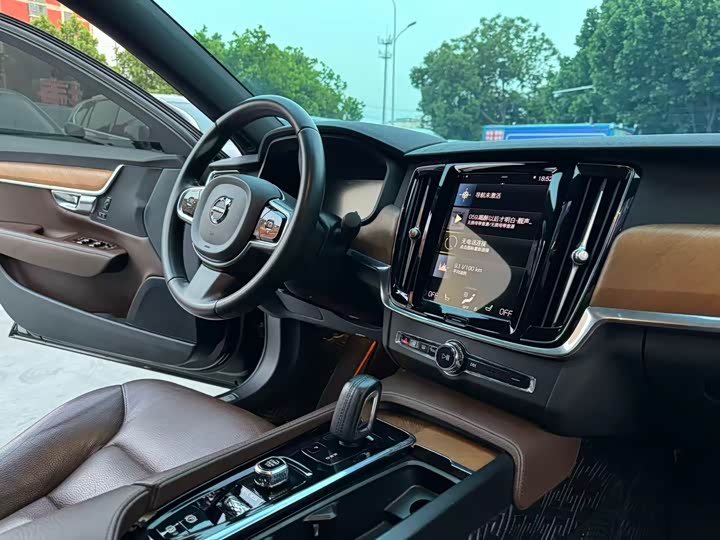 Volvo S90 2021 B 5 — фото 14
