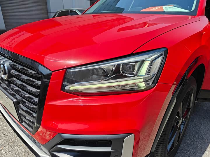 Audi Q2L 2018 35 TFSI VI — фото 13