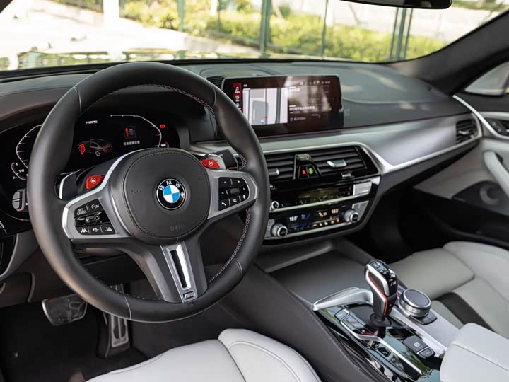 BMW M5 2019 M 5 — фото 9