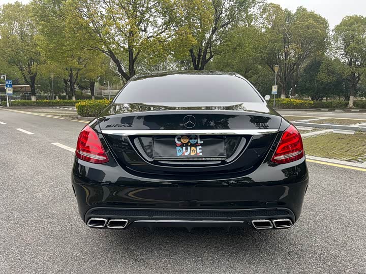 Mercedes-Benz C-Class 2017 AMG C 63 — фото 16