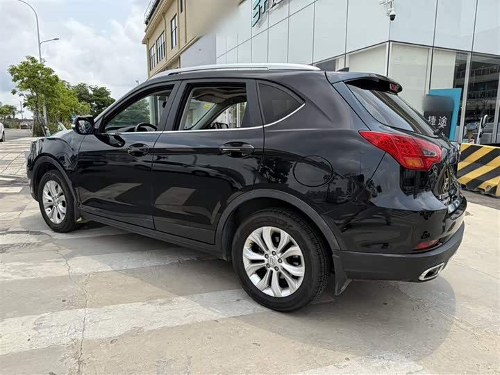 Trumpchi GS5 Super 2015 1.8 T AT 4 WD — фото 14