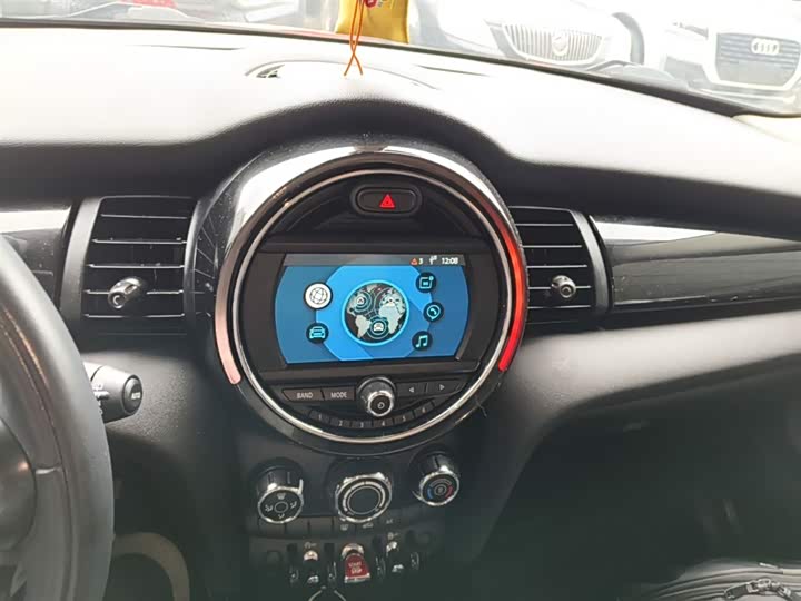 MINI Hatch — фото 13