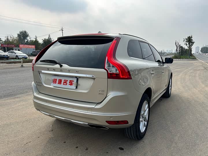 Volvo XC60 2017 T 5 AWD — фото 12