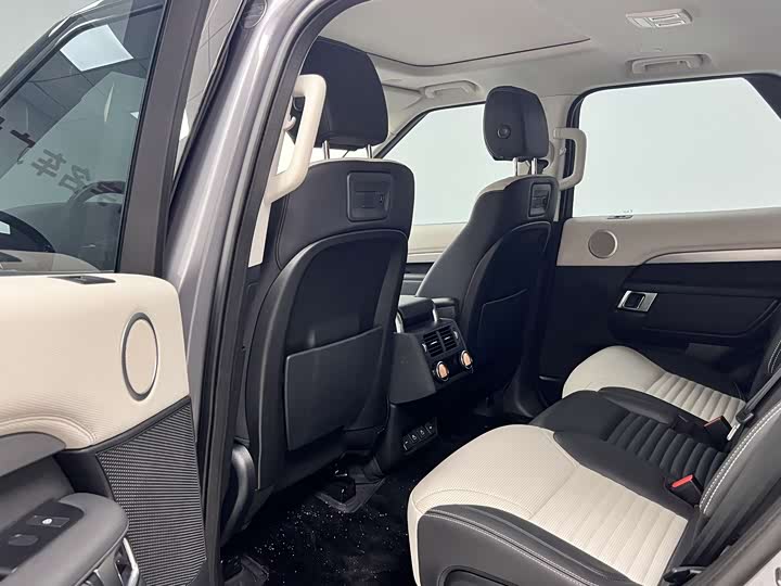 Land Rover Discovery — фото 13