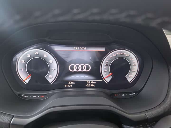 Audi Q2L 2025 35 TFSI — фото 6