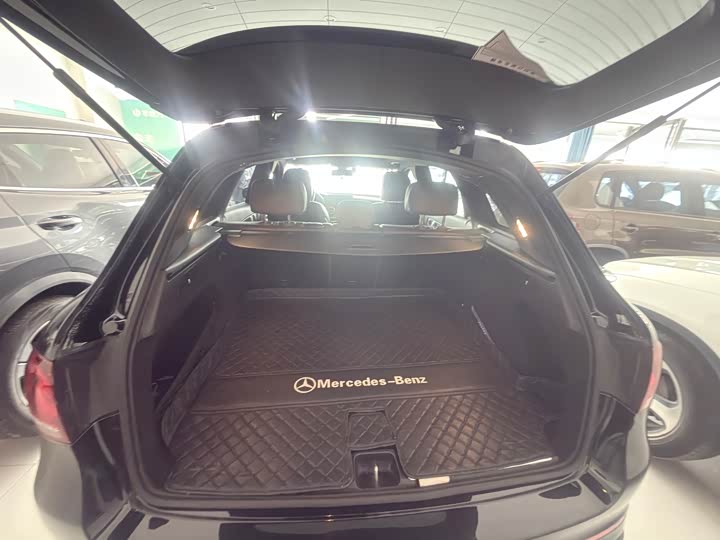 Mercedes-Benz GLC 2022 GLC 300 L 4 MATIC — фото 9