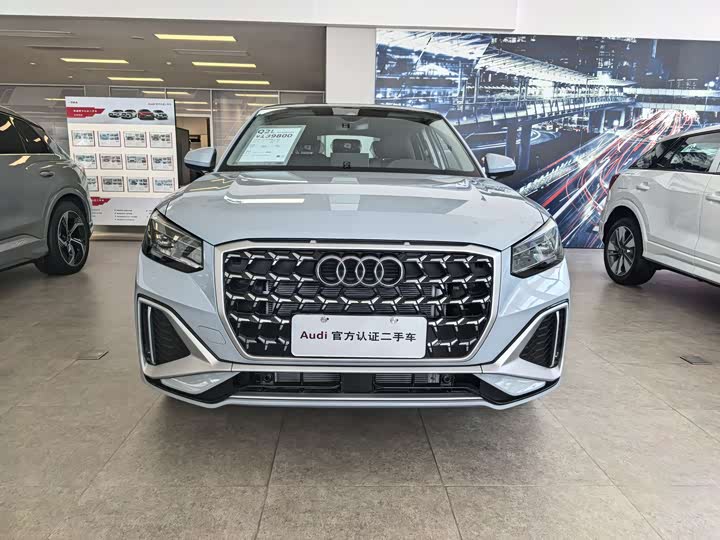 Audi Q2L 2025 35 TFSI — фото 2