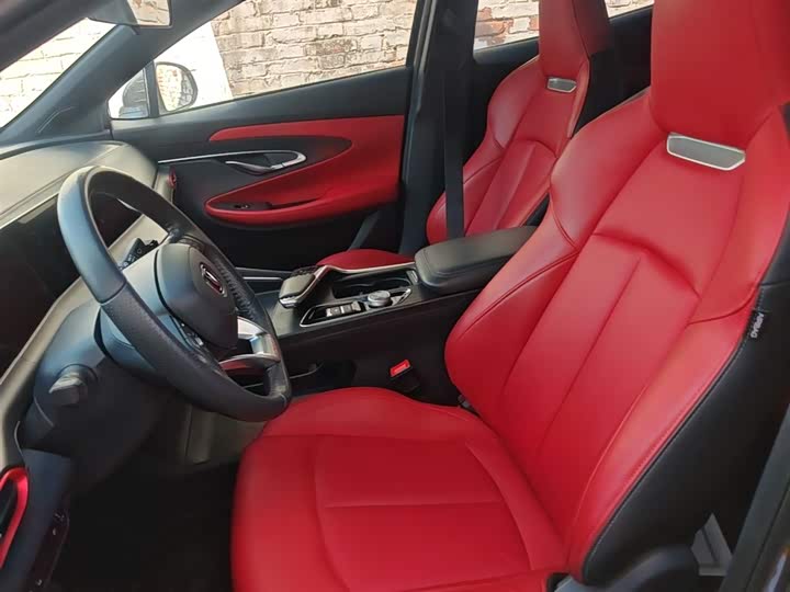 Changan UNI-T 2020 1.5 T Premium — фото 15