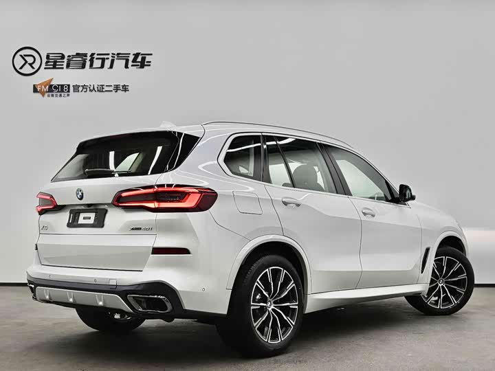 BMW X5 2019 x Drive 40i M — фото 3