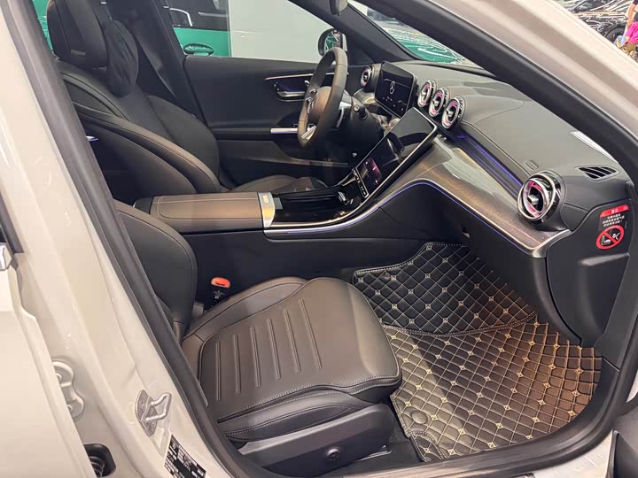 Mercedes-Benz C-Class 2025 C 260 L — фото 10
