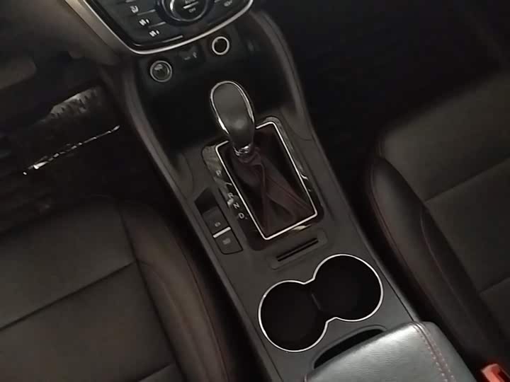 Changan CS75 2014 1.8 T ATElite IV — фото 14
