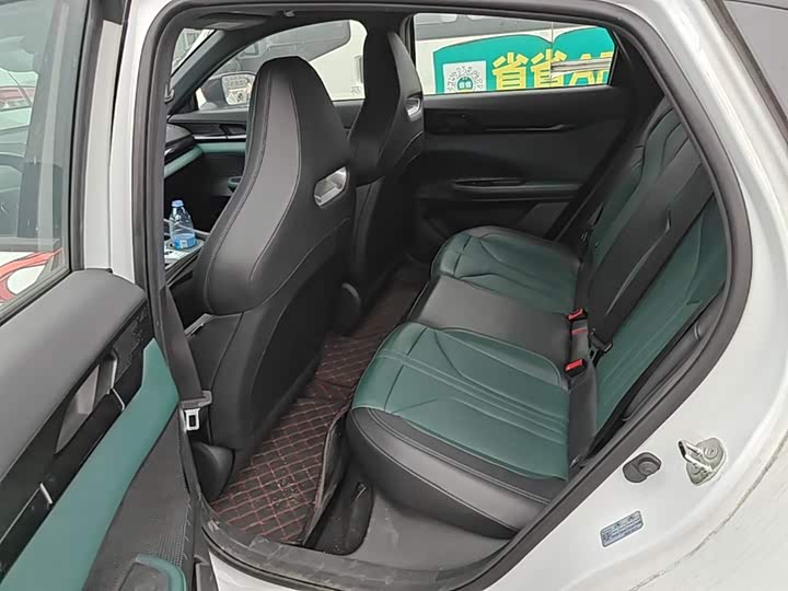 Changan UNI-V 2024 i DD 136km — фото 17