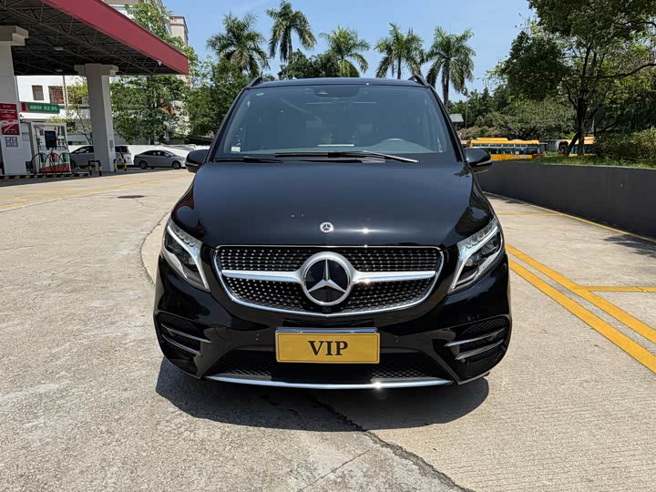 Mercedes-Benz V-Class 2022 V 260 L — фото 8