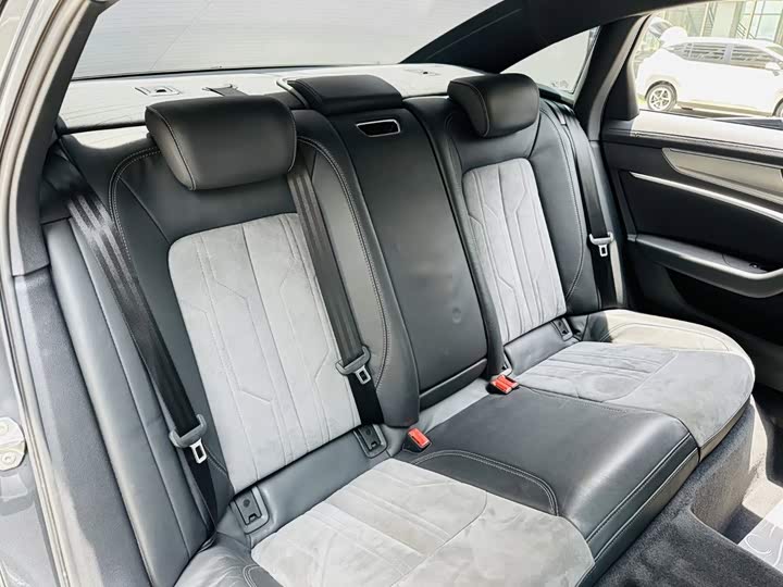 Audi A6L 40 TFSI люкс-динамик — фото 8