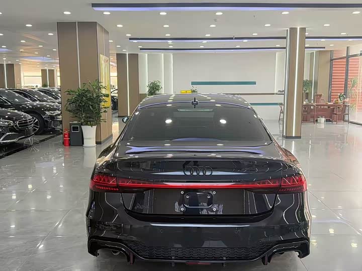 Audi A7L 45 TFSI люкс — фото 9