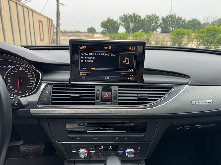 Audi A6L 45 TFSI quattro спорт — фото 17