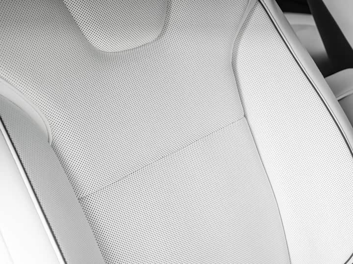 Tesla Model 2023 Plaid — фото 14