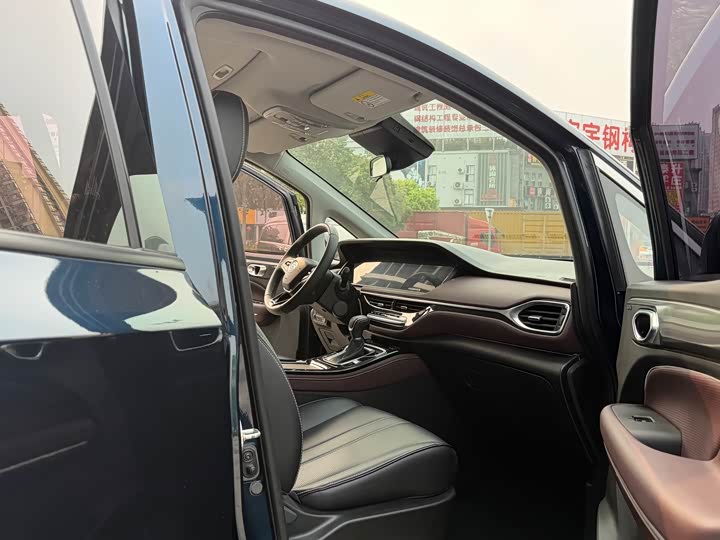 Trumpchi M6 2023 PRO 270 T DCT — фото 16