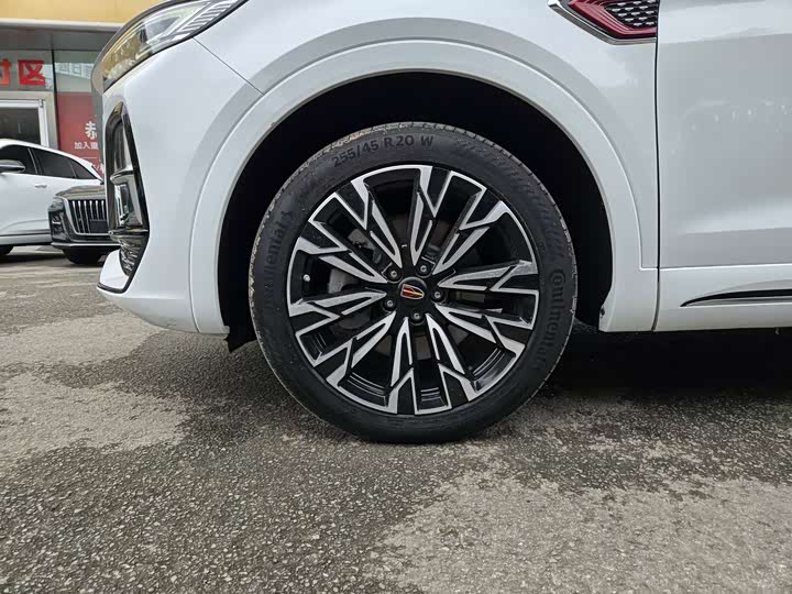 Hongqi HS5 2023 2.0 T 4 WD Pro — фото 10