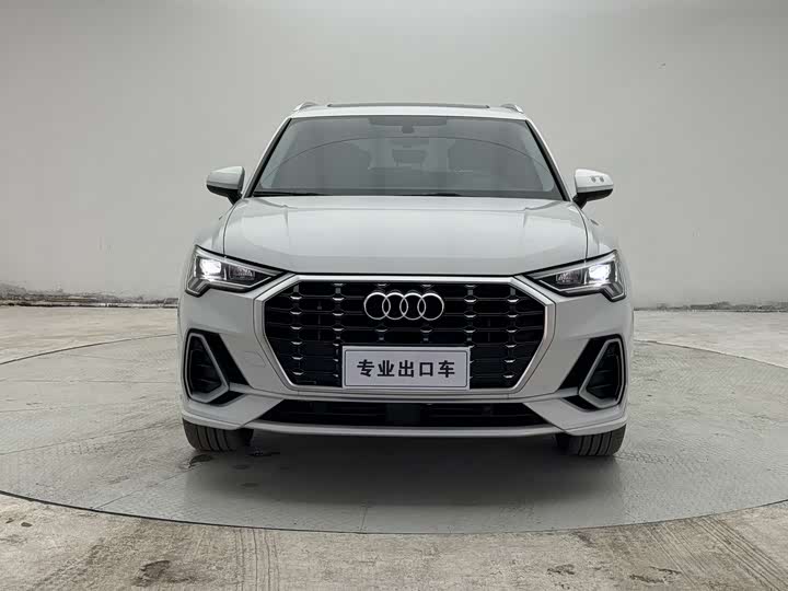 Audi Q3 2023 35 TFSI (1.4 T) — фото 3