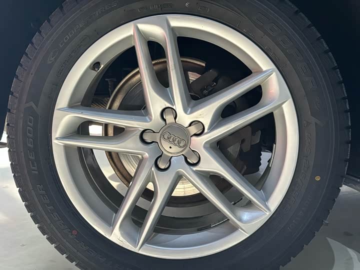 Audi Q5 2017 40 TFSI Comfort — фото 30