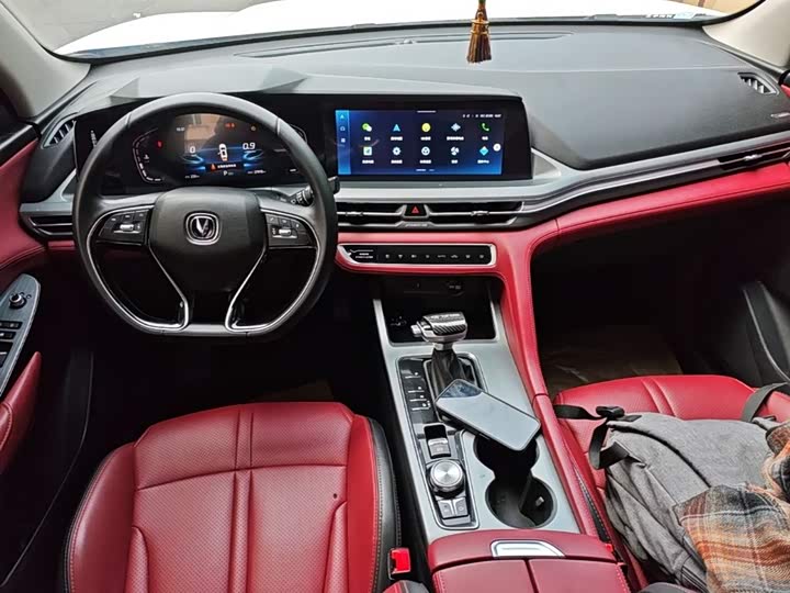 Changan CS75 PLUS 2022 1.5 T AT — фото 10