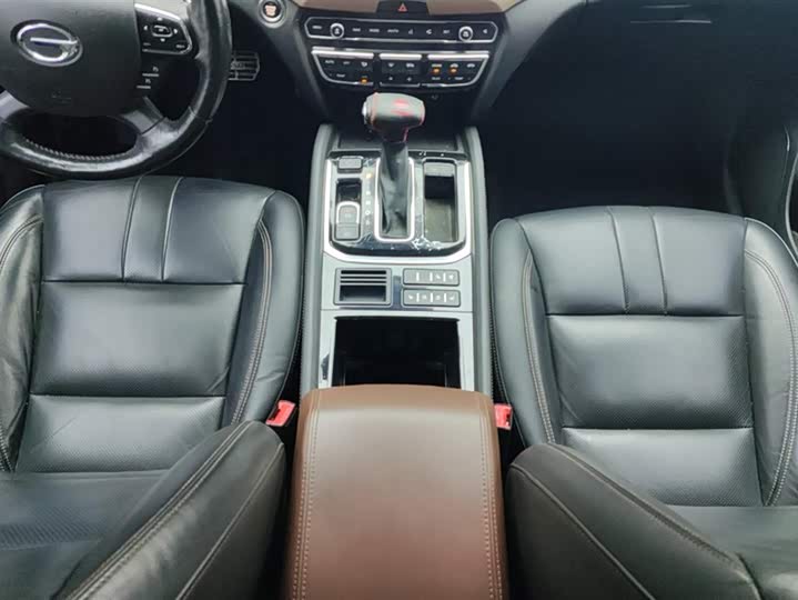 Trumpchi GS8 2017 320 T 2 WD ( ) — фото 16