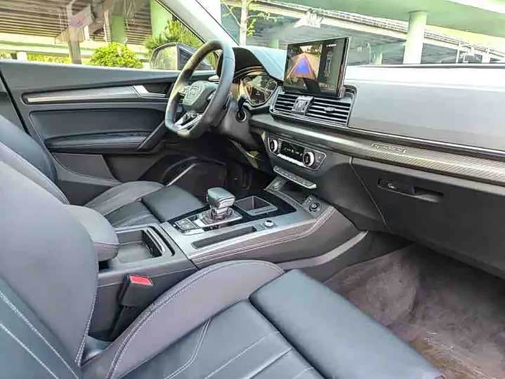 Audi Q5L 40T люкс-динамик — фото 9