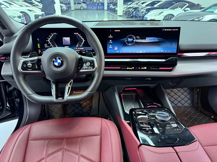 BMW 5 Series 525Li M спортпакет — фото 11