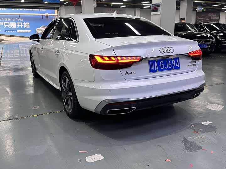 Audi A4L 2020 40 TFSI — фото 7