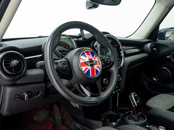 MINI Hatch — фото 17