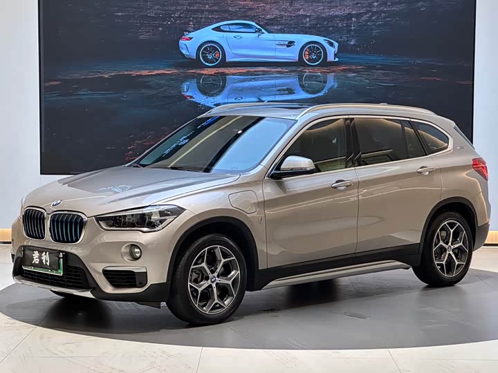 BMW X1 2018 x Drive 25 Le Luxury