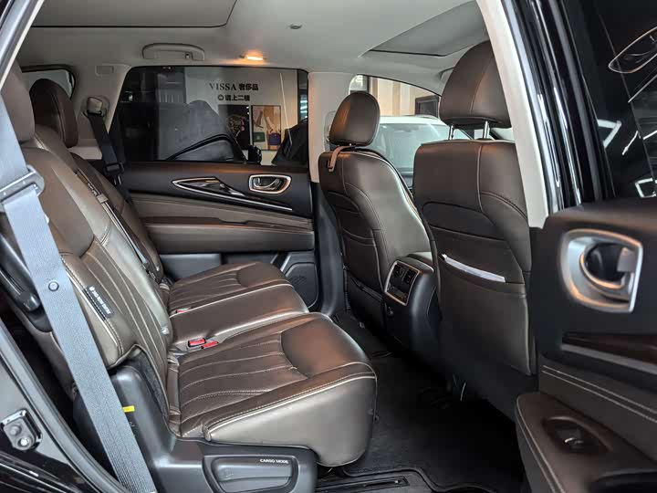 Infiniti QX60 2018 2.5 S/C Hybrid 2 WD VI — фото 5