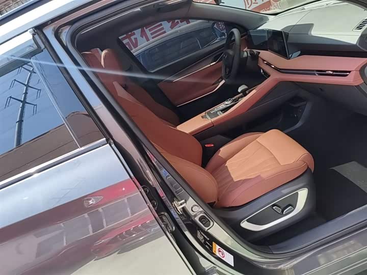 Changan CS75 PLUS 2024 1.5 T — фото 25