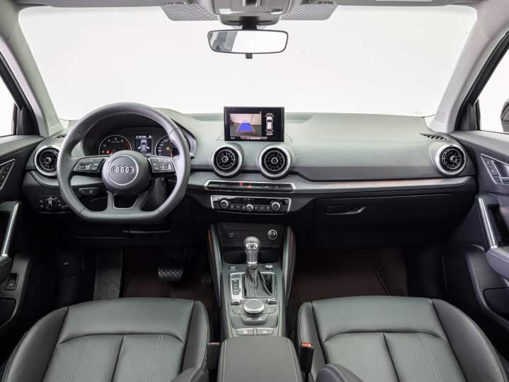 Audi Q2L 2024 35 TFSI — фото 6