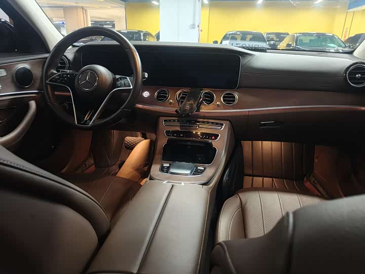 Mercedes-Benz E-Class E 300 L стиль — фото 9