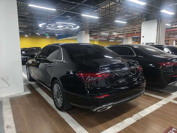 Mercedes-Benz E-Class E 300 L стиль — фото 15
