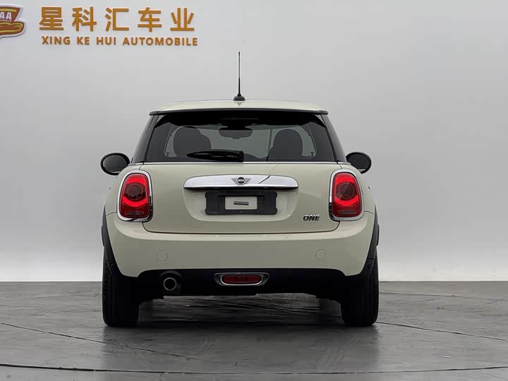 MINI Hatch — фото 12