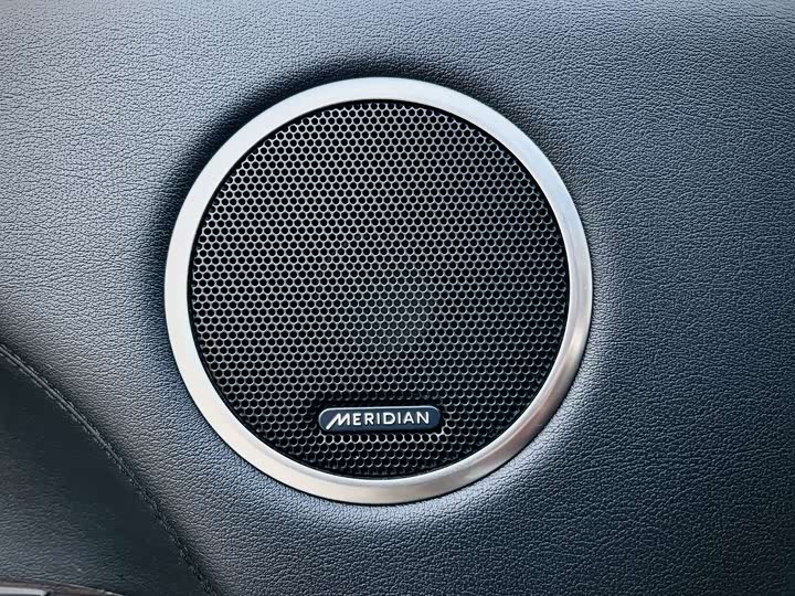 Land Rover Range Rover Sport — фото 19