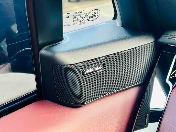 Land Rover Range Rover Sport — фото 14