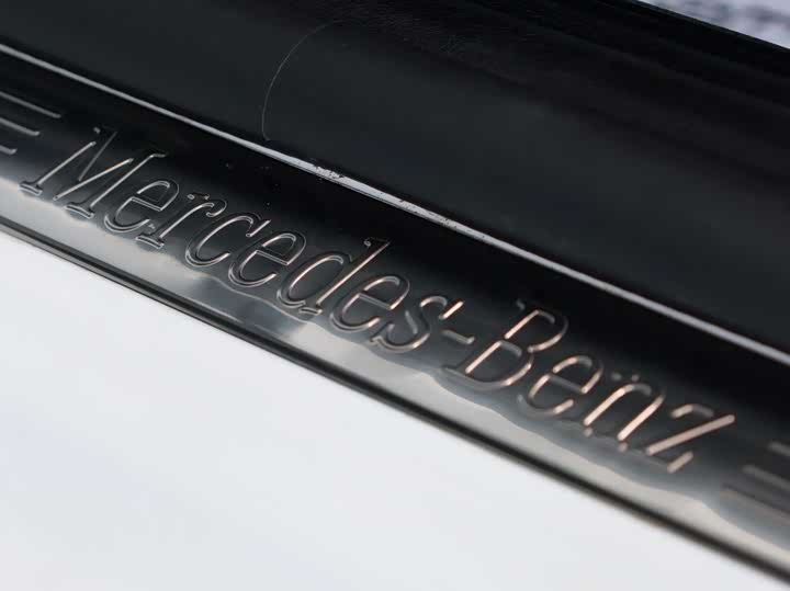 Mercedes-Benz A-Class 2022 A 200 L — фото 13