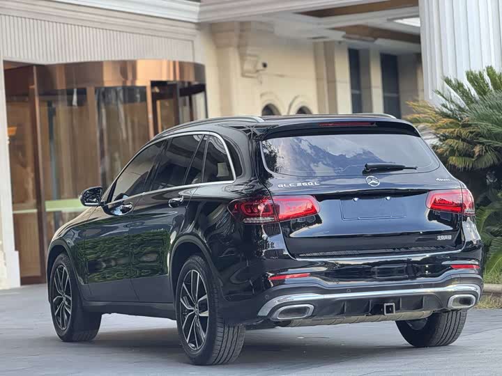 Mercedes-Benz GLC — фото 11