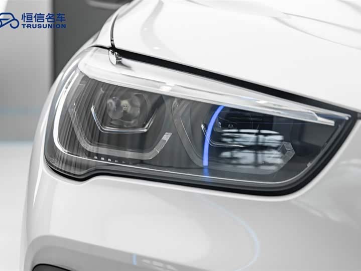 BMW X1 2021 x Drive 25 Li — фото 10