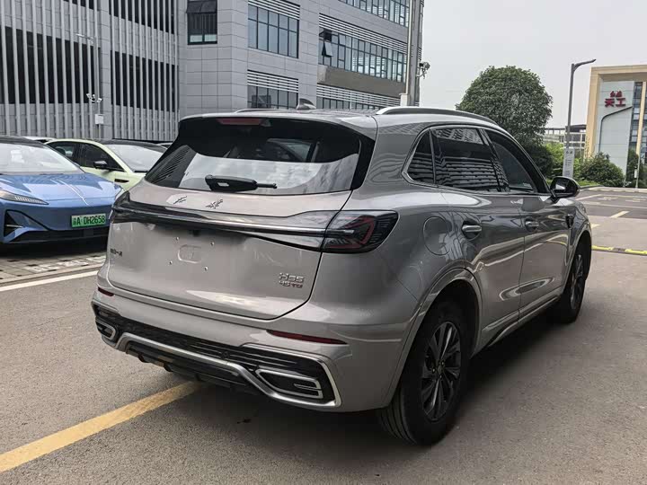Hongqi HS5 2023 2.0 T Pro — фото 11